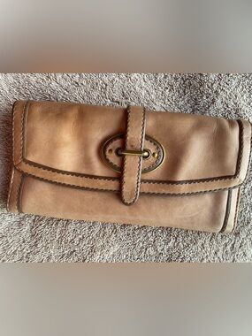 Fossil Vintage Revival Reissue Leather Clutch Wallet Tan VRI Boho
